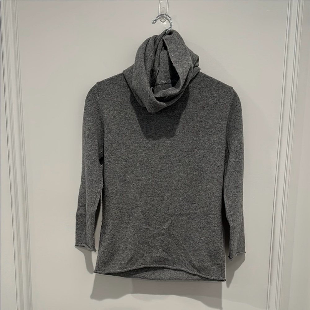 Joseph | Heather Gray Cashmere Funnel Neck Sweater | Medium